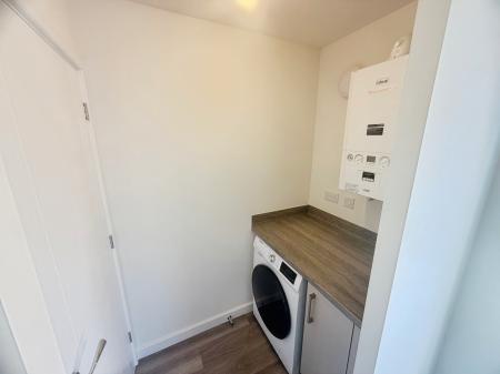 3 bedroom Semi-detached house to let in Swift Drive, Stockport, SK8