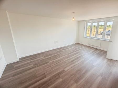 3 bedroom Semi-detached house to let in Swift Drive, Stockport, SK8