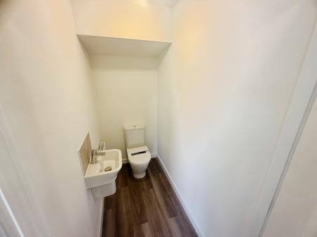 3 bedroom Semi-detached house to let in Swift Drive, Stockport, SK8