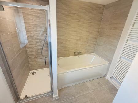 3 bedroom Semi-detached house to let in Swift Drive, Stockport, SK8