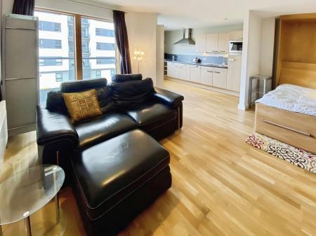 1 bedroom Studio flat for sale in 1 Fernie Street, Manchester, M4