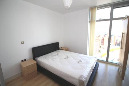 2 bedroom Flat to let in 1 Watson Street, Manchester, M3