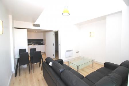 2 bedroom Flat to let in 1 Watson Street, Manchester, M3