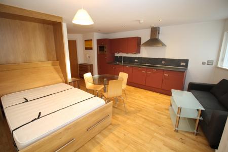 1 bedroom Studio flat to let in 1 Ferne Street, Manchester, M4