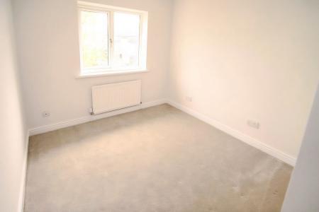 4 bedroom Detached house to let in Barlow Road, Altrincham, WA14