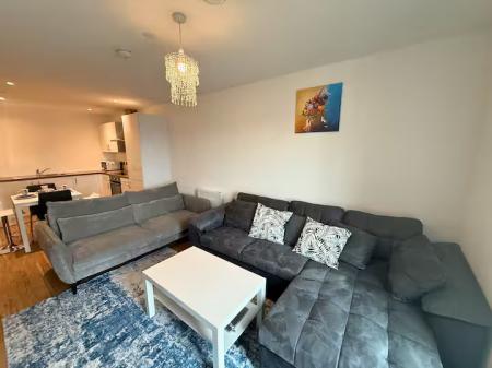 1 bedroom Flat to let in MediaCity, 18 Michigan Avenue, Salford Quays, Salford, M50