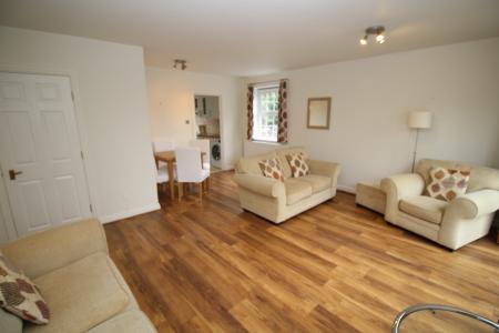 2 bedroom Flat to let in Merchants Quay, Salford Quays, Salford, M50