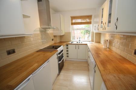 2 bedroom Flat to let in Merchants Quay, Salford Quays, Salford, M50