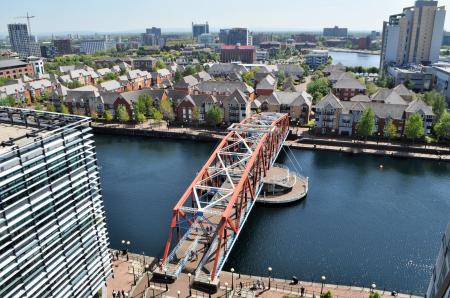 2 bedroom Apartment to let in 100 The Quays, Salford, M50