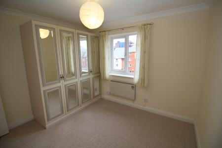 2 bedroom Penthouse to let in Vancouver Quay, Salford Quays, Salford, M50