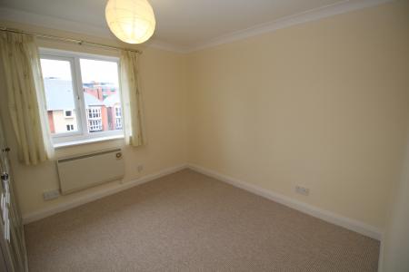 2 bedroom Penthouse to let in Vancouver Quay, Salford Quays, Salford, M50