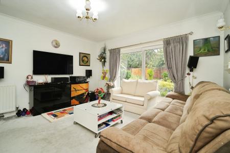5 bedroom Detached house for sale in Charleston Close, Sale, M33