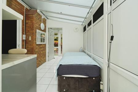 5 bedroom Detached house for sale in Charleston Close, Sale, M33