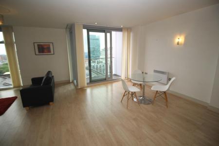 2 bedroom Flat to let in 1 Watson Street, Manchester, M3