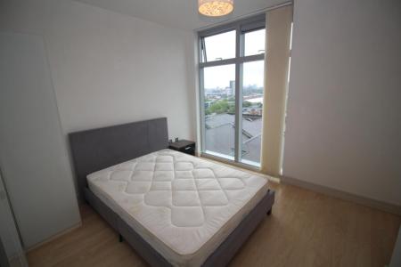 2 bedroom Flat to let in 1 Watson Street, Manchester, M3