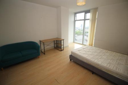 2 bedroom Flat to let in 1 Watson Street, Manchester, M3