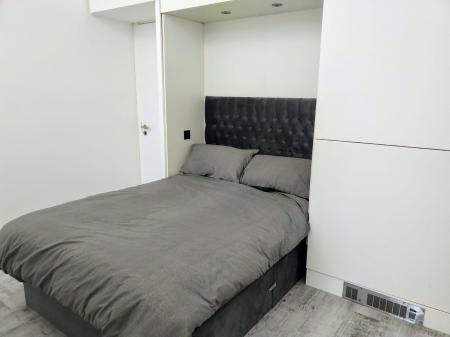 1 bedroom Studio flat to let in Clippers Quay, Salford Quays, Salford, M50