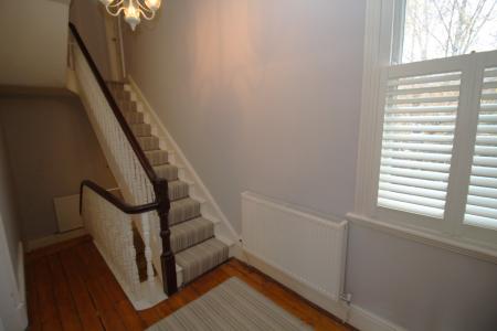 5 bedroom Flat to let in 2 Victoria Avenue, Manchester, M20