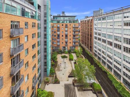 Whitworth Street, Manchester, M1