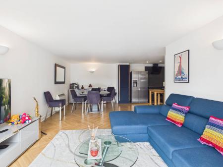 2 bedroom Flat to let in Whitworth Street, Manchester, M1