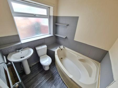 2 bedroom Terraced House to let in St Anns Street, Sale Moor, Sale, M33