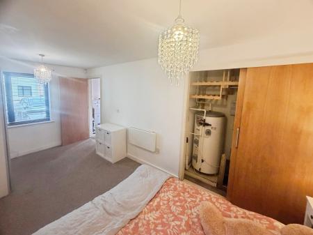 1 bedroom Flat to let in Greenwood Terrace, Salford, M5
