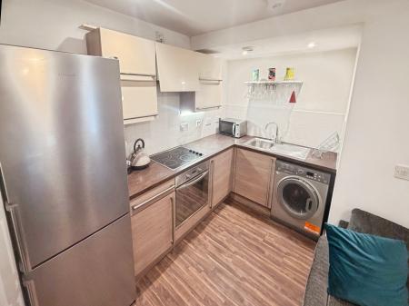 1 bedroom Flat to let in Greenwood Terrace, Salford, M5