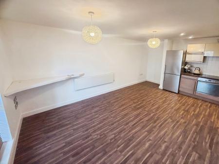 1 bedroom Flat to let in Greenwood Terrace, Salford, M5