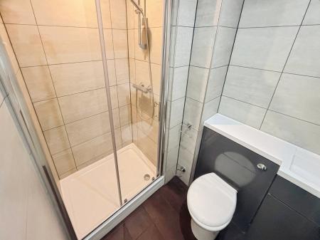 1 bedroom Flat to let in Chester Road, Manchester, M16