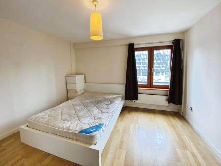 2 bedroom Flat to let in Corporation Street, Manchester, M4
