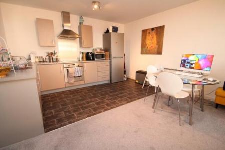 2 bedroom Flat to let in 196 Altrincham Road, Baguley, Manchester, M22