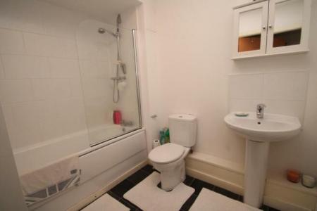 2 bedroom Flat to let in 196 Altrincham Road, Baguley, Manchester, M22