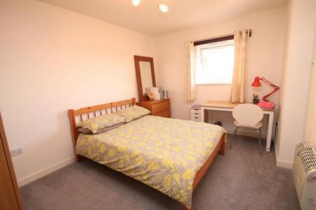 2 bedroom Flat to let in 196 Altrincham Road, Baguley, Manchester, M22