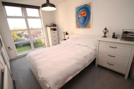 2 bedroom Flat to let in 196 Altrincham Road, Baguley, Manchester, M22