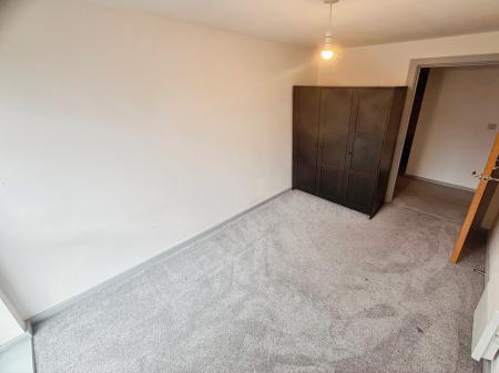 2 bedroom Flat to let in 1c Elmira Way, Salford, M5