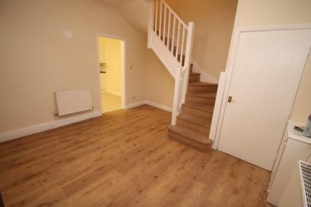 3 bedroom Terraced House to let in Whiteacre Road, Ashton-Under-Lyne, OL6