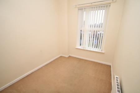 3 bedroom Terraced House to let in Whiteacre Road, Ashton-Under-Lyne, OL6