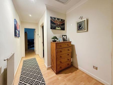 2 bedroom Flat for sale in Woodbourne Road, Sale, M33