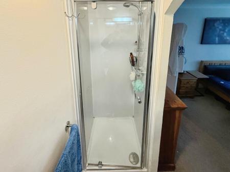 2 bedroom Flat for sale in Woodbourne Road, Sale, M33