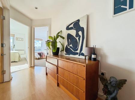 2 bedroom Flat for sale in Sovereign Point, The Quays, M50