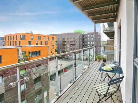 1 bedroom Flat to let in Pollard Street, Manchester, M4