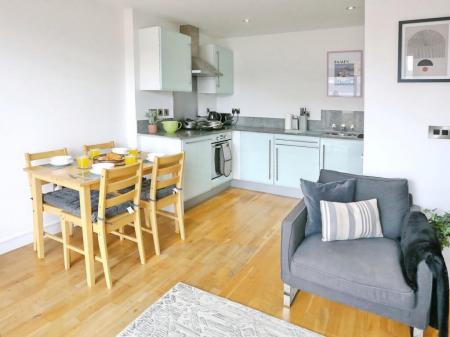 1 bedroom Flat to let in Pollard Street, Manchester, M4