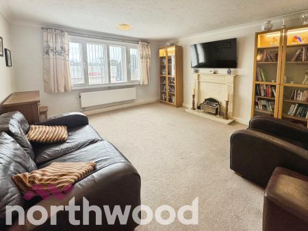 2 bedroom Flat for sale in 80 Lord Street, Southport, PR8