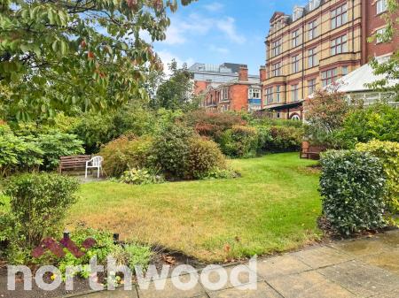 2 bedroom Flat for sale in 80 Lord Street, Southport, PR8