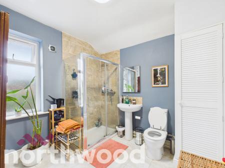 2 bedroom Semi-detached house for sale in Bispham Road, Southport, PR9