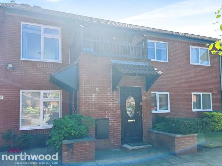 2 bedroom Retirement property for sale in Hawkshead Street, Southport, PR9