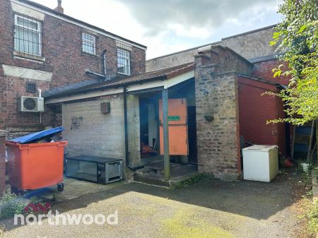 3 bedroom Commercial Property for sale in Liverpool Road North, Burscough, L40