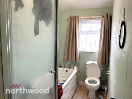 3 bedroom Commercial Property for sale in Liverpool Road North, Burscough, L40