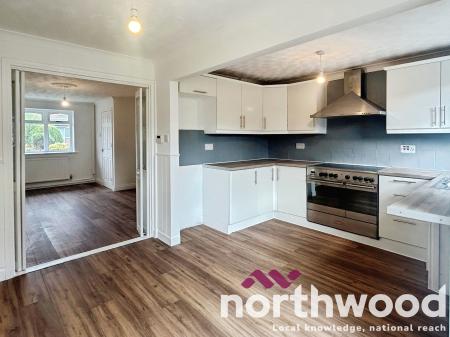 3 bedroom Terraced House for sale in Lyndhurst, Skelmersdale, WN8