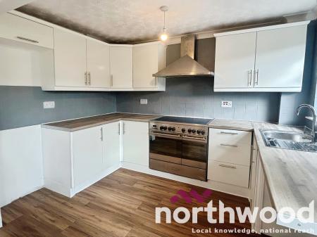 3 bedroom Terraced House for sale in Lyndhurst, Skelmersdale, WN8